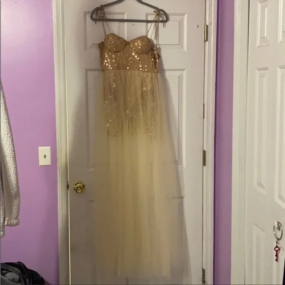 NWOT Whitefox ‘In the spotlight’ maxi dress - Picture 5 of 5